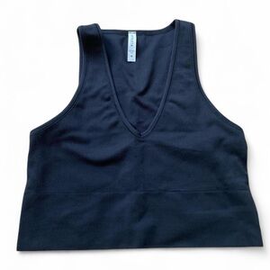 Athleta Ribbed Black Sleeveless Fitted Crop Tank Top